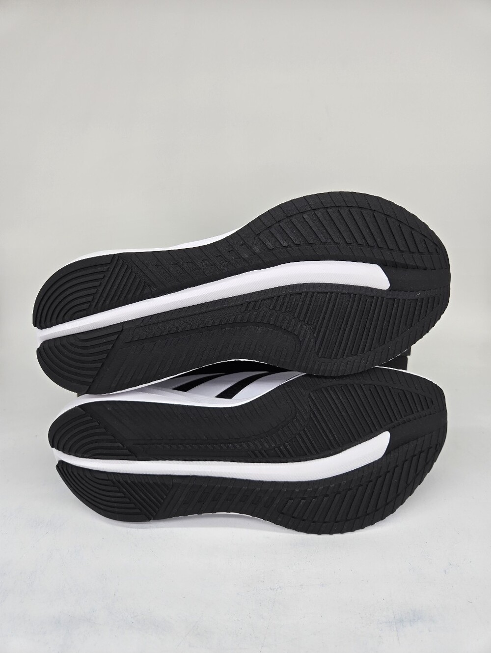 adidas Women's Galaxy 7 ID8765 Black White Running Shoes Size 6 - Picture 7 of 8